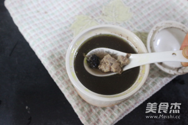 Shouwu Lean Meat Soup recipe