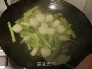 Stir-fried Scallops with Celery Xo Sauce recipe