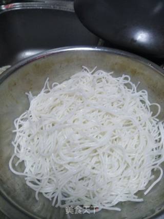 Noodles with Sauce recipe