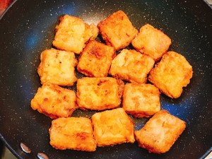 Discs in Minutes, The Pan-fried Cumin Tofu at The Roadside Stall is Finished recipe