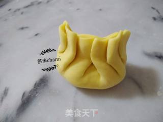 Fortune Bag Bean Paste Buns recipe