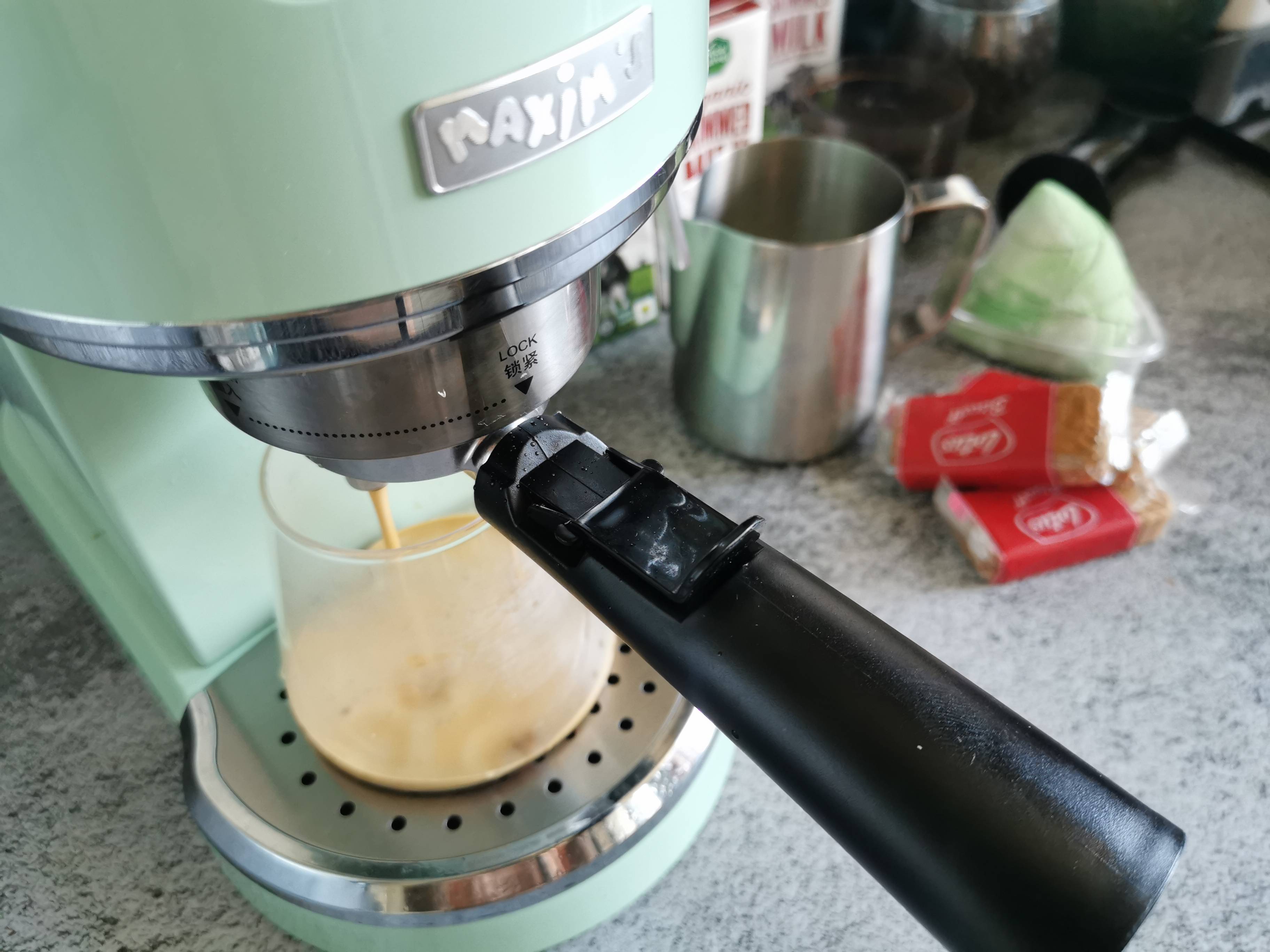 Mango Ice Cream Coffee recipe