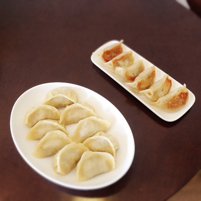 Fried Noodles and Vegetarian Dumplings recipe