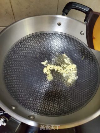 Loofah You Tiao Soup recipe