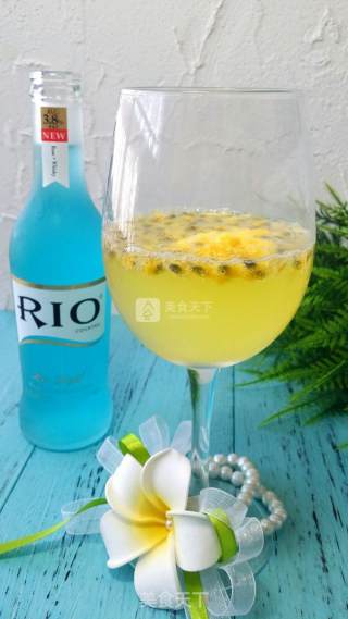 Passion Fruit Cocktail recipe