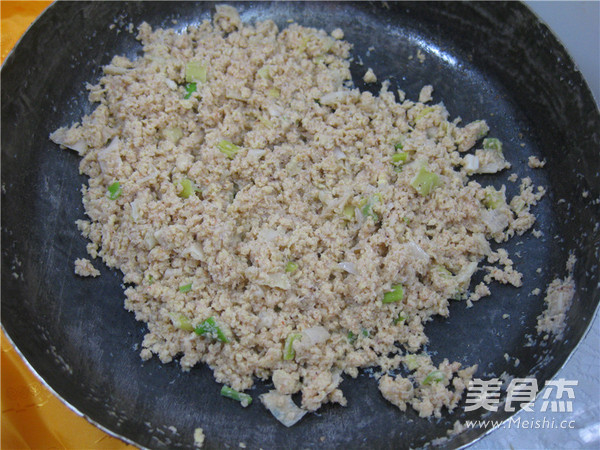 Scrambled Eggs with Mengzi Shrimp recipe