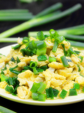 Scrambled Eggs with Scallions recipe