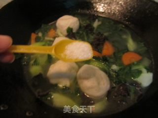 Fish Ball Soup with Fresh Vegetables recipe