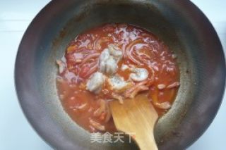 Nutritious and Delicious-hollow Noodles with Shrimp and Tomato recipe