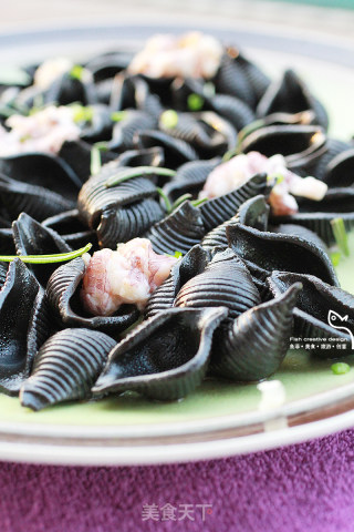 Pasta with Snails and Cuttlefish Sauce recipe