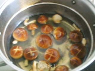 Braised Rapeseed with Mushrooms recipe