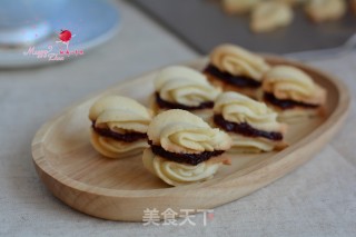 #柏翠大赛# Shell Jam Sandwich Cookies recipe