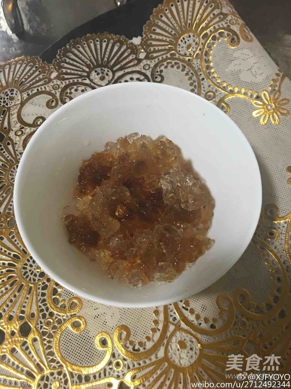 Peach Gum Soap Soup Tremella Lotus Seed Soup recipe