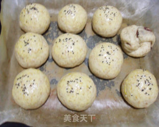 Health Food ~ Wheat Bran and Red Bean Paste Bread recipe