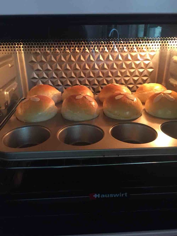 Jam Buns recipe