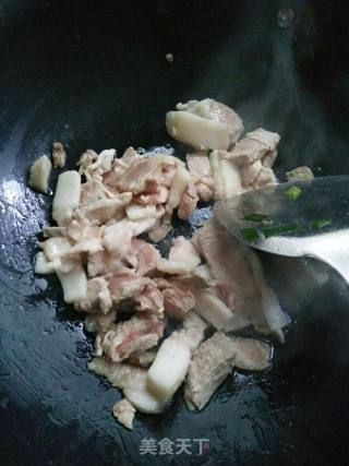 Stir-fried Pork with Three Peppers recipe