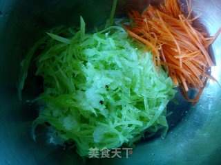 Spicy Lettuce Shreds recipe