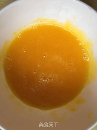 How to Fry Golden and Silver Eggs recipe