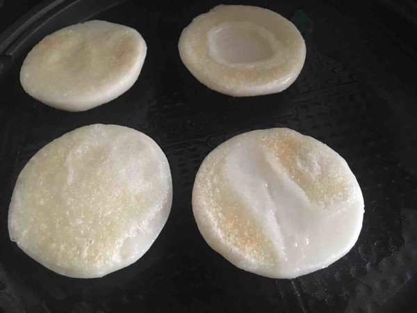 Pan-fried Glutinous Rice Cake recipe