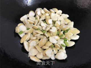 Fried Water Chestnut with Edamame recipe