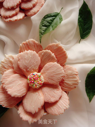 #柏翠大赛#the Petal Story of Three-dimensional Flower Biscuit recipe