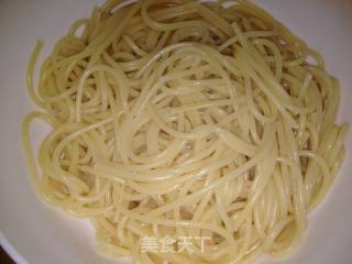 Stir-fried Pasta with Cuttlefish Balls in Tomato Sauce recipe