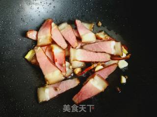 Fried Bacon with Snow Peas recipe