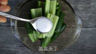 Hot and Sour Cucumber recipe