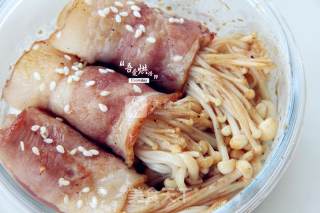Bacon Enoki Mushroom Roll recipe