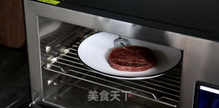 Westinghouse Special Grilled Black Pepper Red Wine Steak recipe