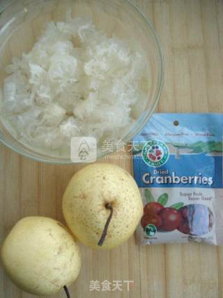 Cranberry Tremella Pear Porridge recipe