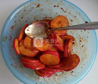 Red Radish in Cold Dressing recipe