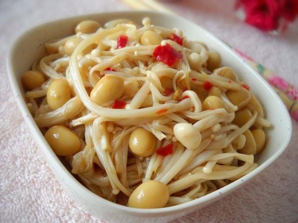 Laba Beans Mixed with Enoki Mushrooms recipe