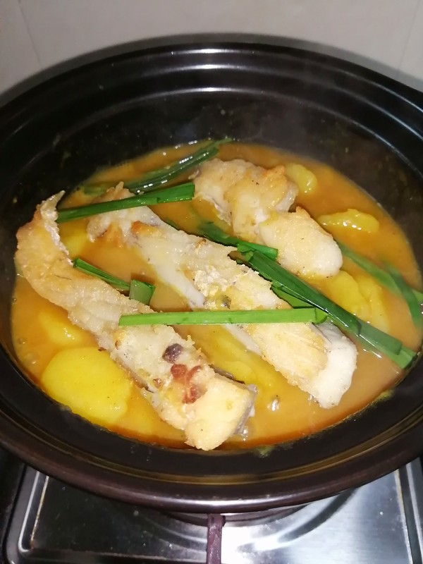 Simple and Delicious~~ Curry Potato Fish Fillet recipe
