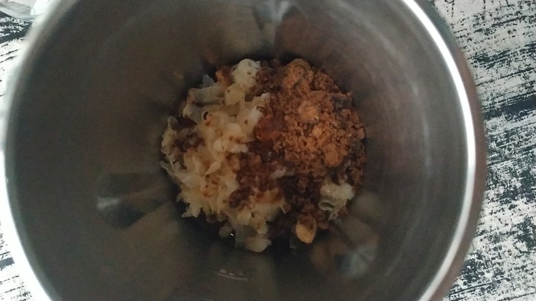 Affordable Beauty and Beauty: Brown Sugar, White Fungus, Red Dates, Peach Gum, Longan recipe