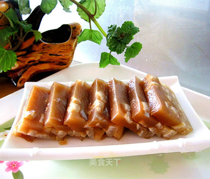 Amber Pig Skin Jelly recipe