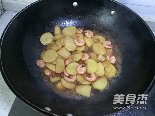 Potatoes Fall in Love with Kewei Shrimp recipe
