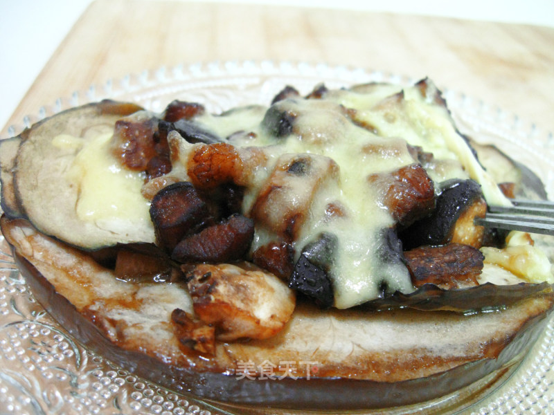 Baked Eggplant with Mushroom Meat Sauce recipe