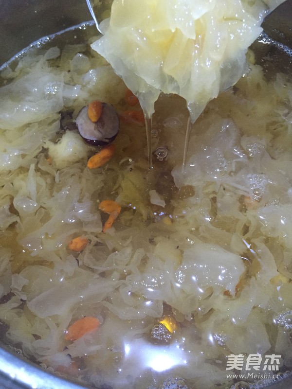 Tremella (white Fungus) in Syrup recipe