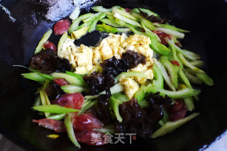 Celery Egg Sausage recipe