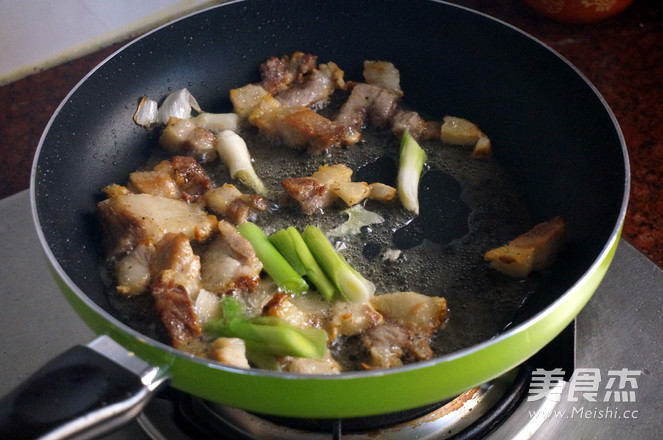 Braised Pork Belly with Lotus Root recipe