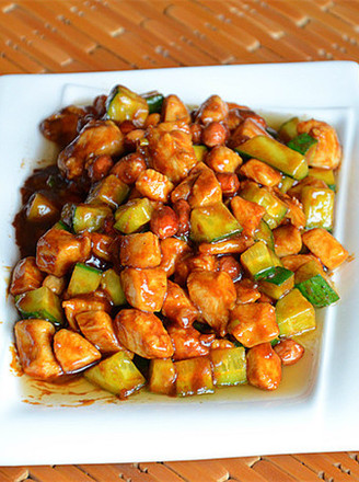 Stir-fried Chicken with Sauce