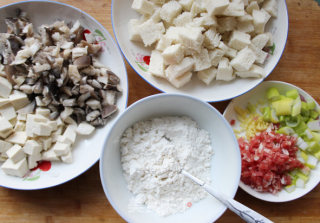 Breakfast-the Steamed Buns that Warm The Stomach are Confused recipe