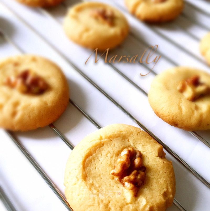 Walnut Shortbread without Butter
