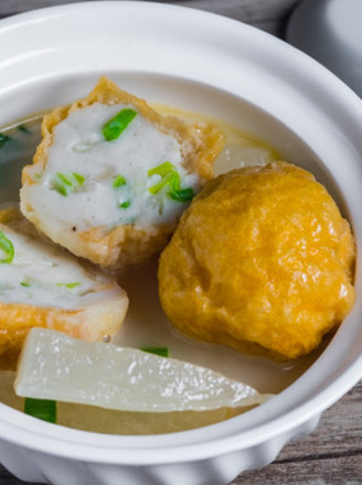 Hand-made Fish and Gluten Stuffed in Soup recipe