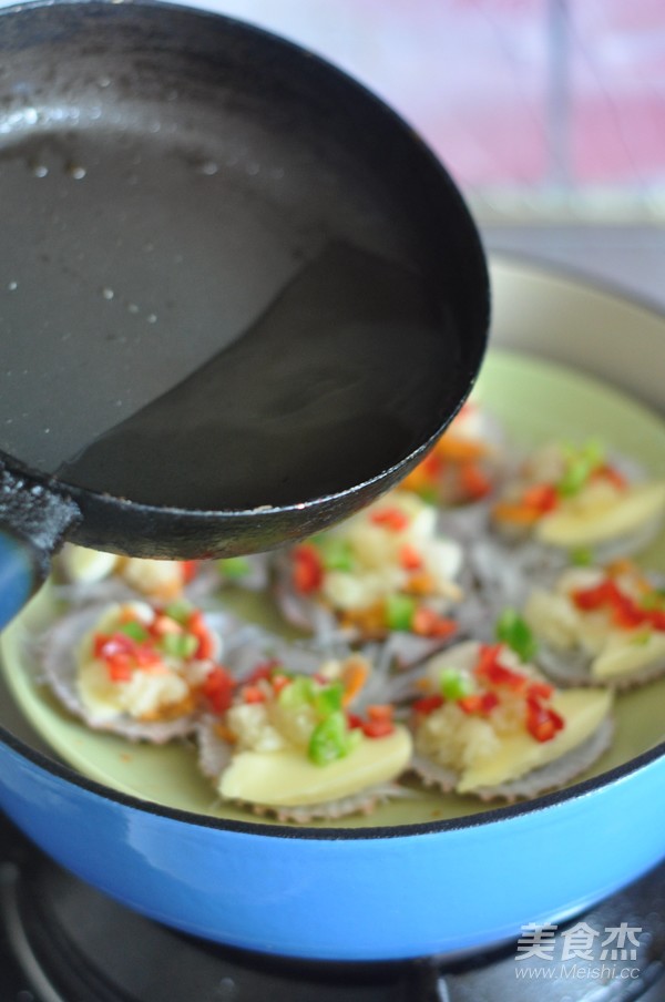 Sea Urchin Steamed Scallops recipe