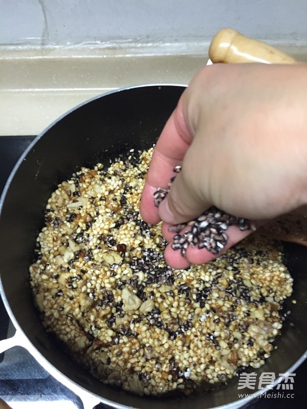 Fried Rice Cake with Crispy Walnut recipe