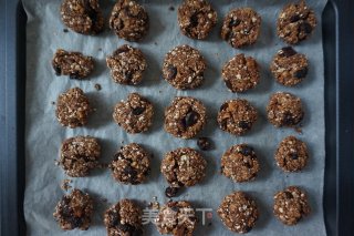 Healthy Chia Seed Oatmeal Cookies recipe