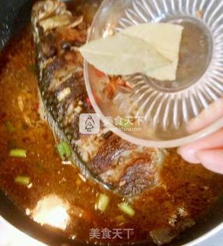 Crucian Carp with Black Bean Sauce recipe