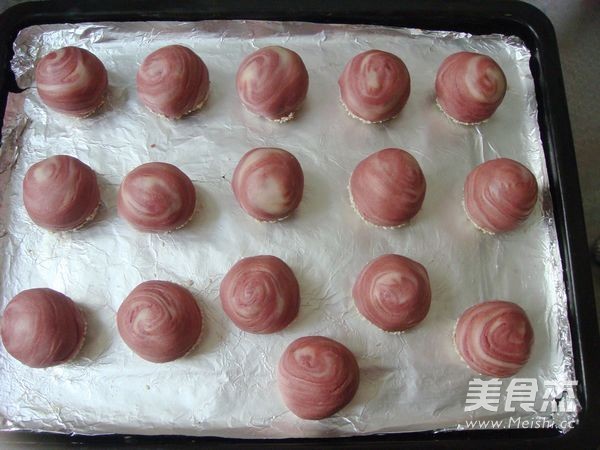 Red Yeast Mung Bean Melaleuca Crisp Mooncake recipe